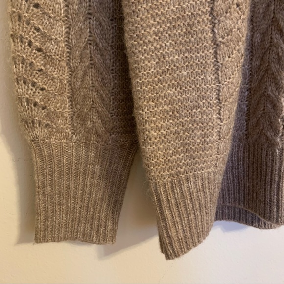 NWT Vince Cable Knit Crewneck Merino Wool Cashmere Blend Sweater, Size L - Picture 7 of 11